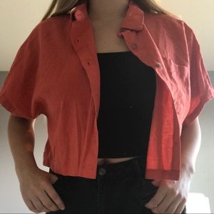 Salmon cropped collared button up